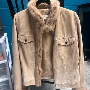 Vintage-inspired Yvonne & Marie Tan Suede Leather Jacket - size 12